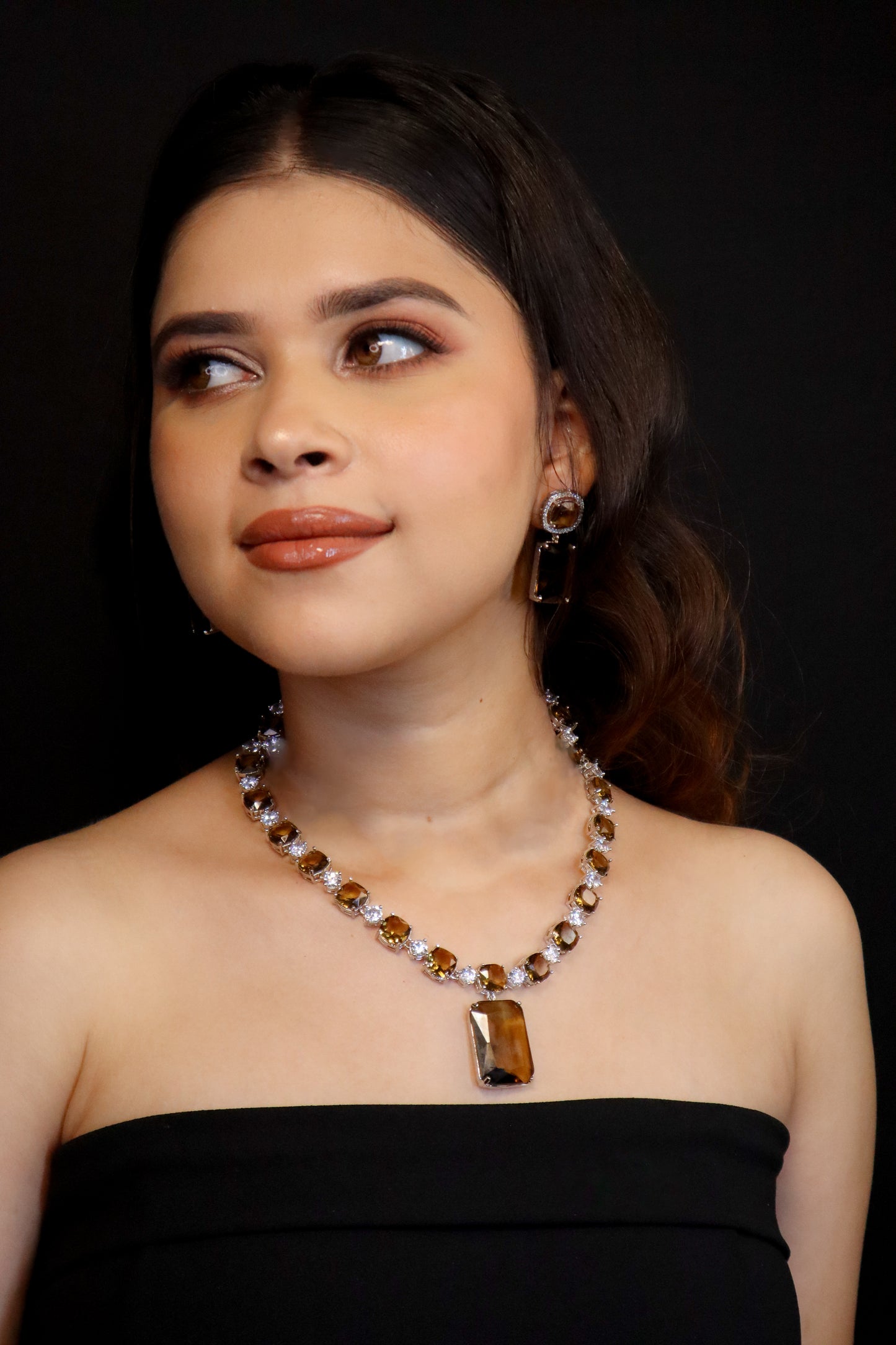 Veronica Necklace Set