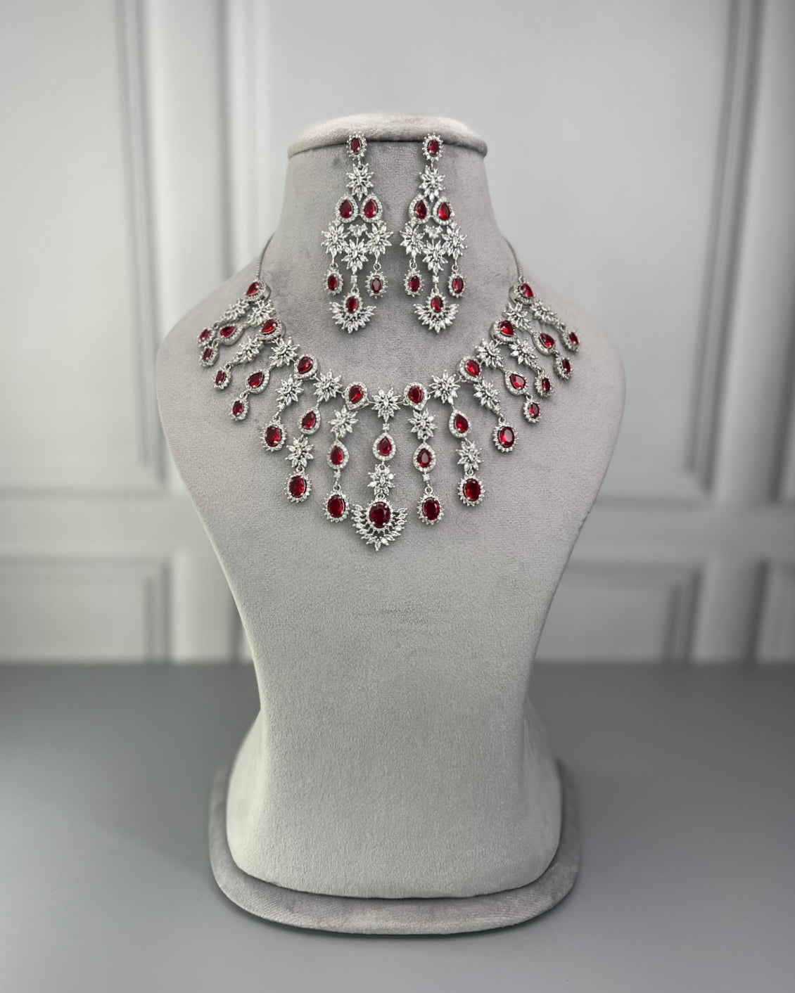 Katherine AD Necklace Set