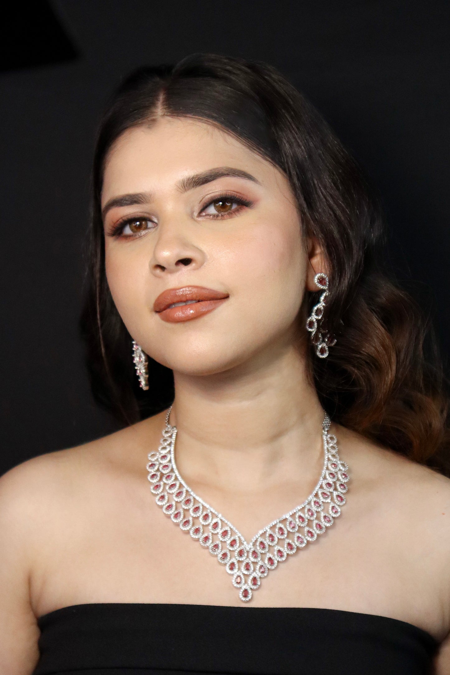 Elisa AD Necklace Set