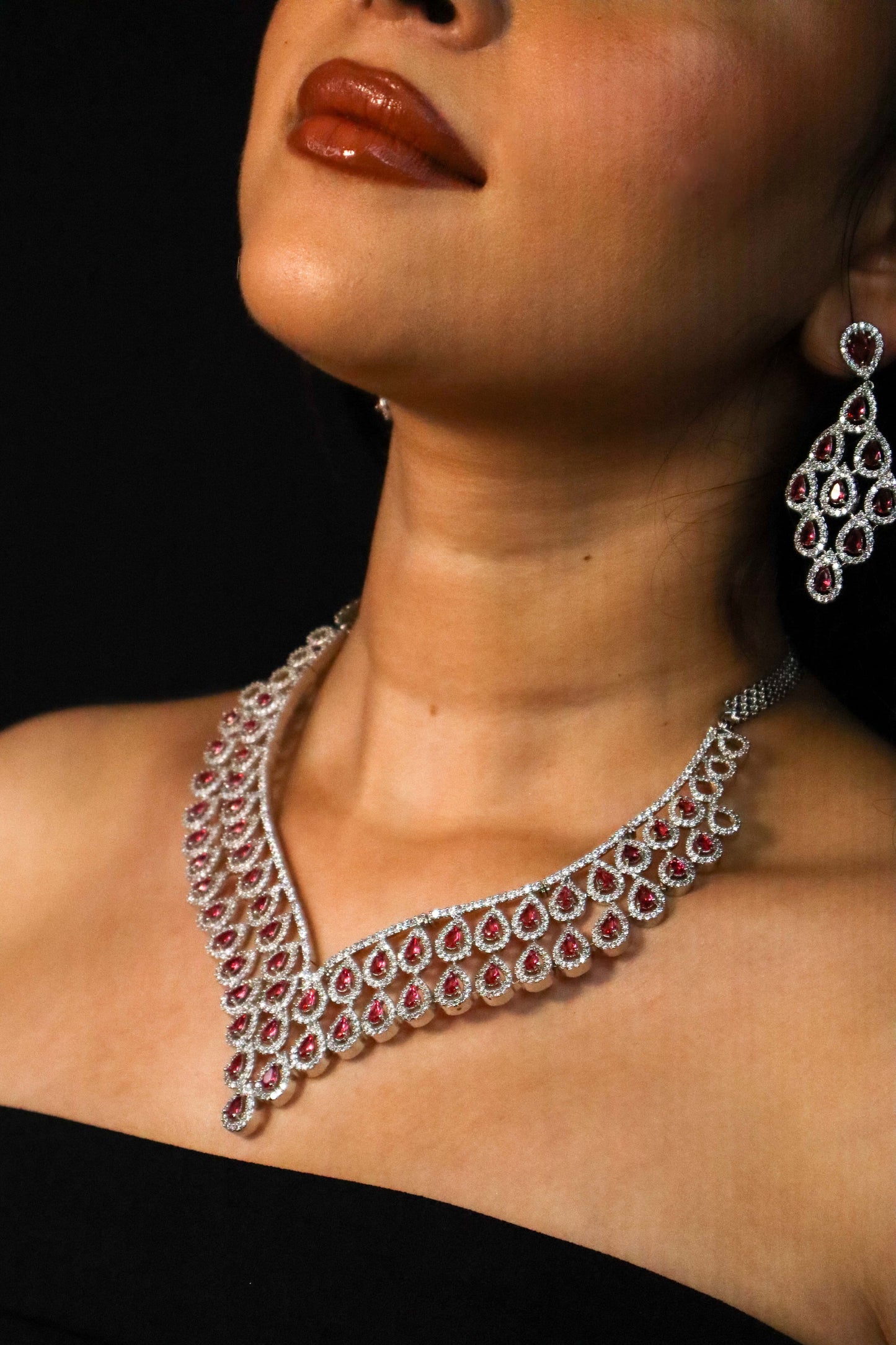 Elisa AD Necklace Set