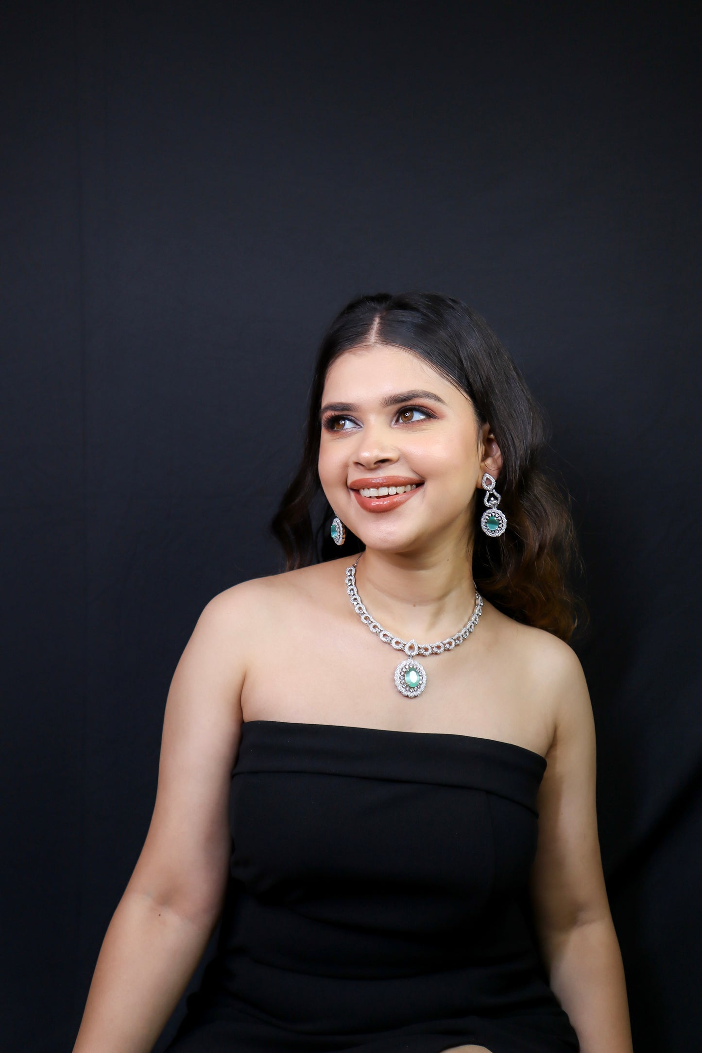 Emily AD Necklace Set