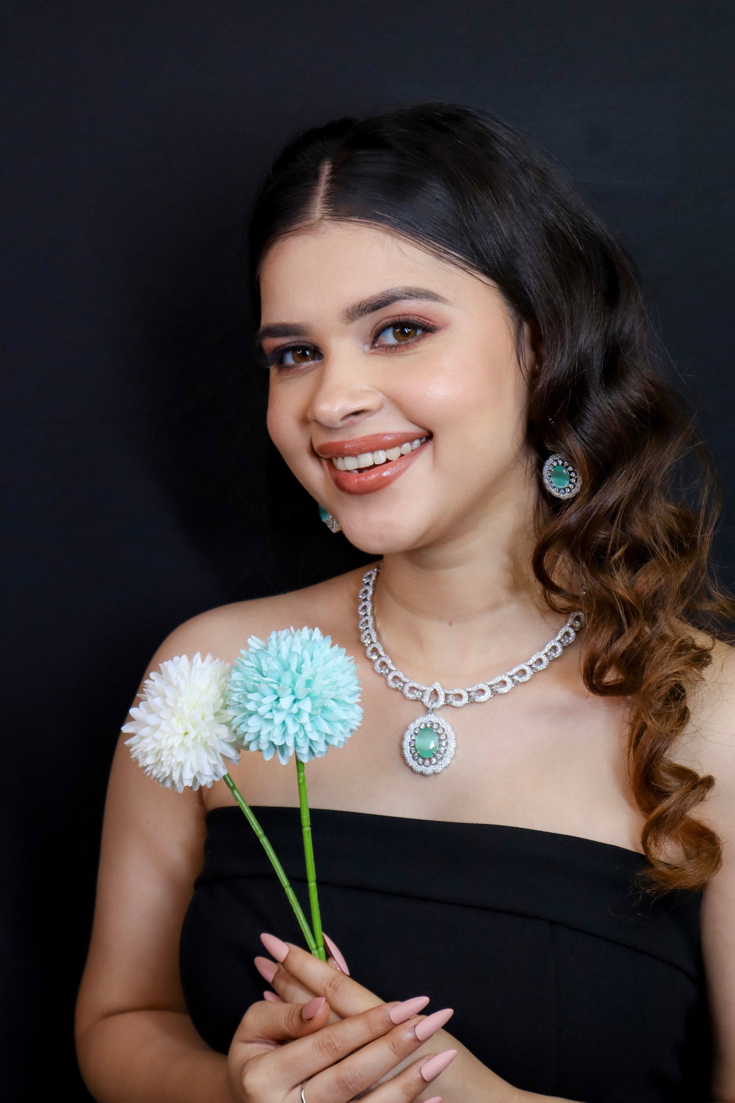 Emily AD Necklace Set