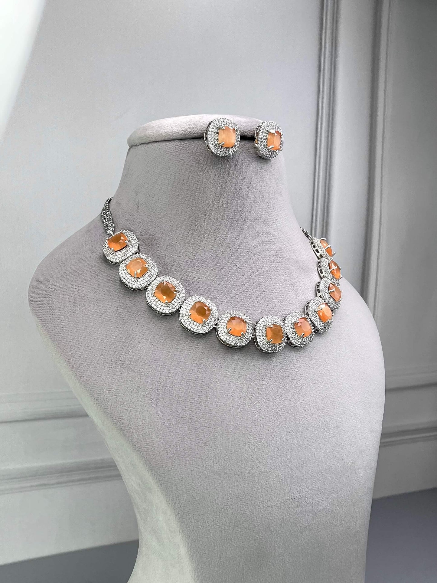 Caroline AD Necklace Set