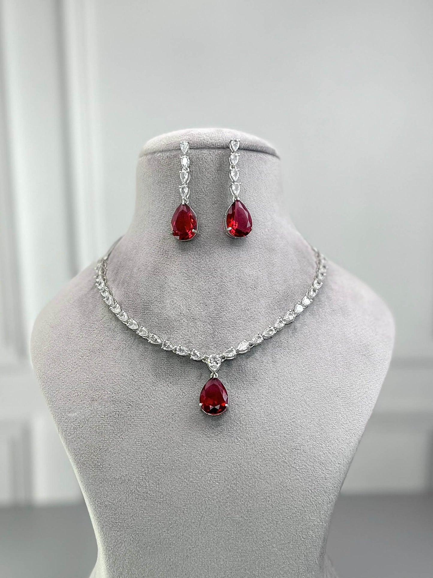 Lucy Ruby Red AD Necklace Set