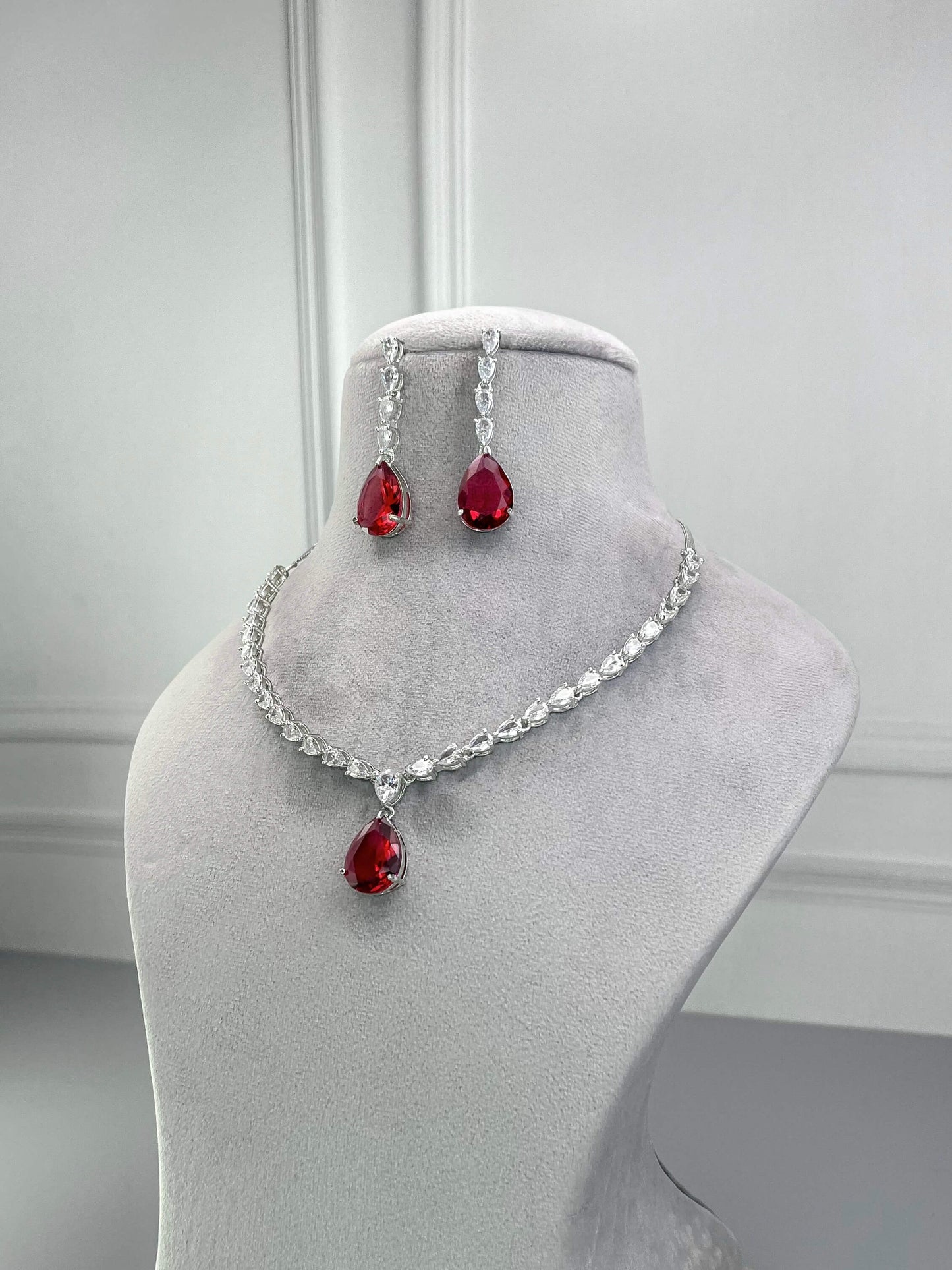 Lucy Ruby Red AD Necklace Set