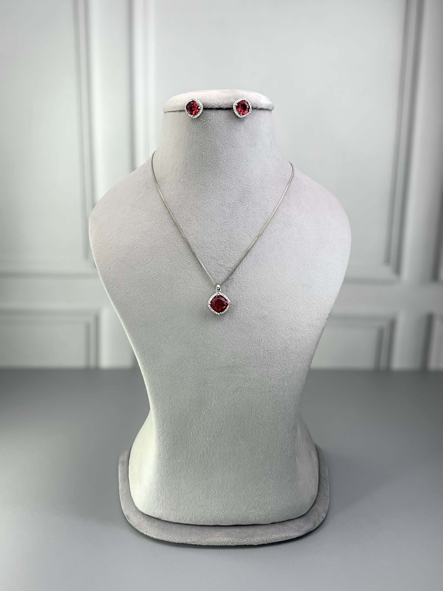 Tira Ruby Red Pendant Set