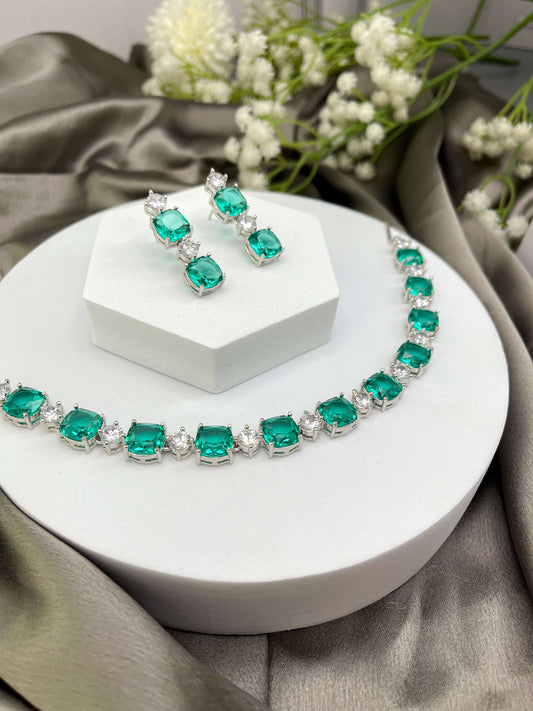 Ziva Sea Green Necklace Set