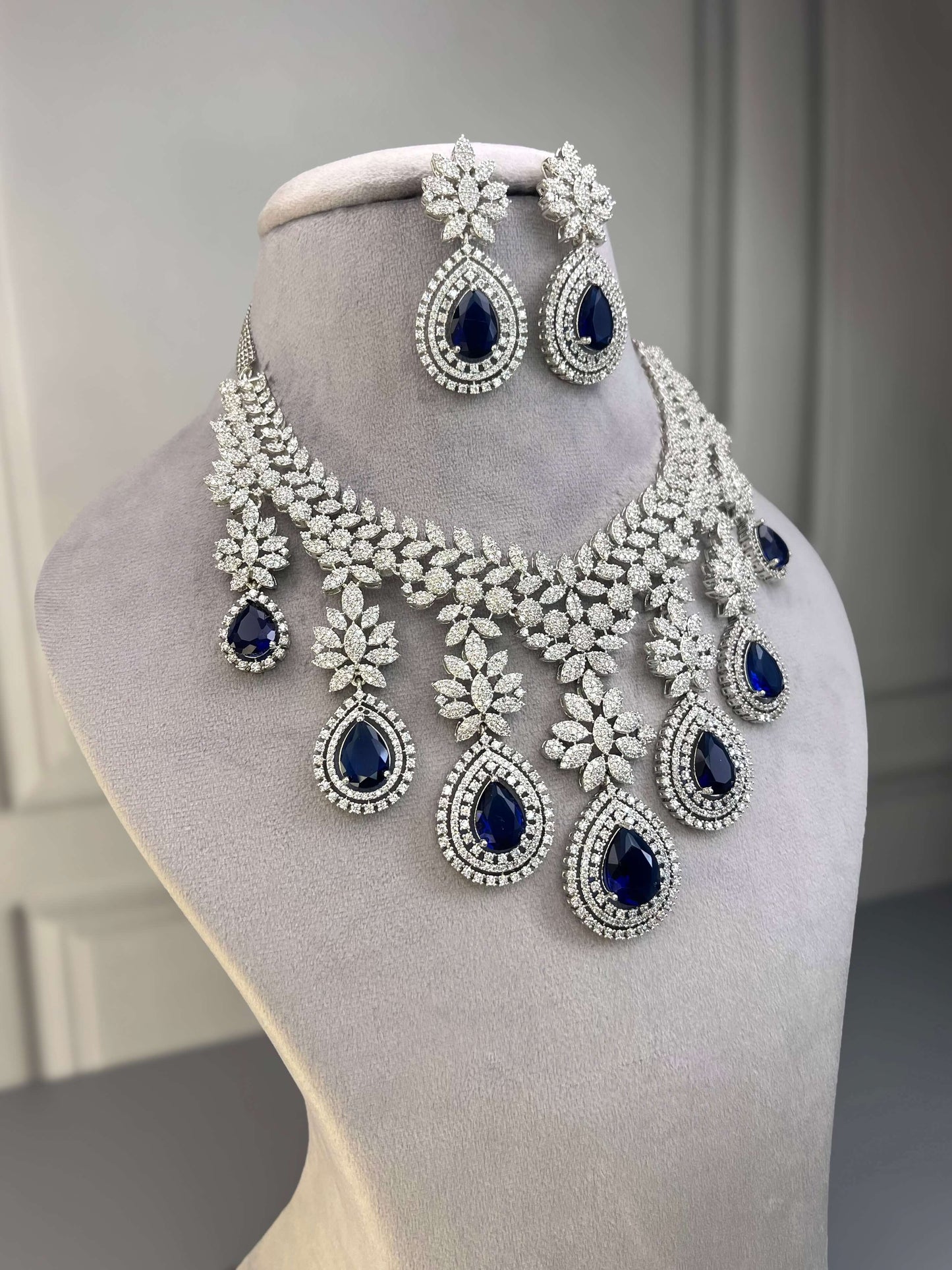 Victoria Sapphire Blue AD Necklace Set