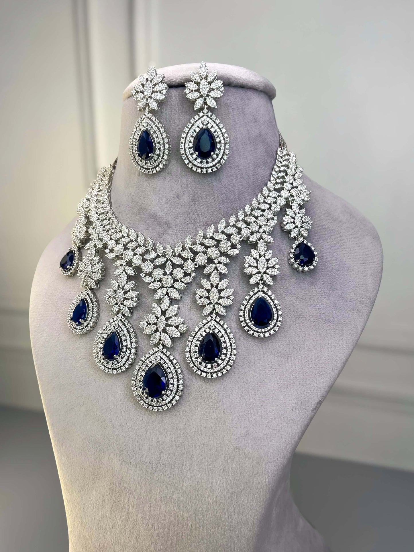 Victoria Sapphire Blue AD Necklace Set