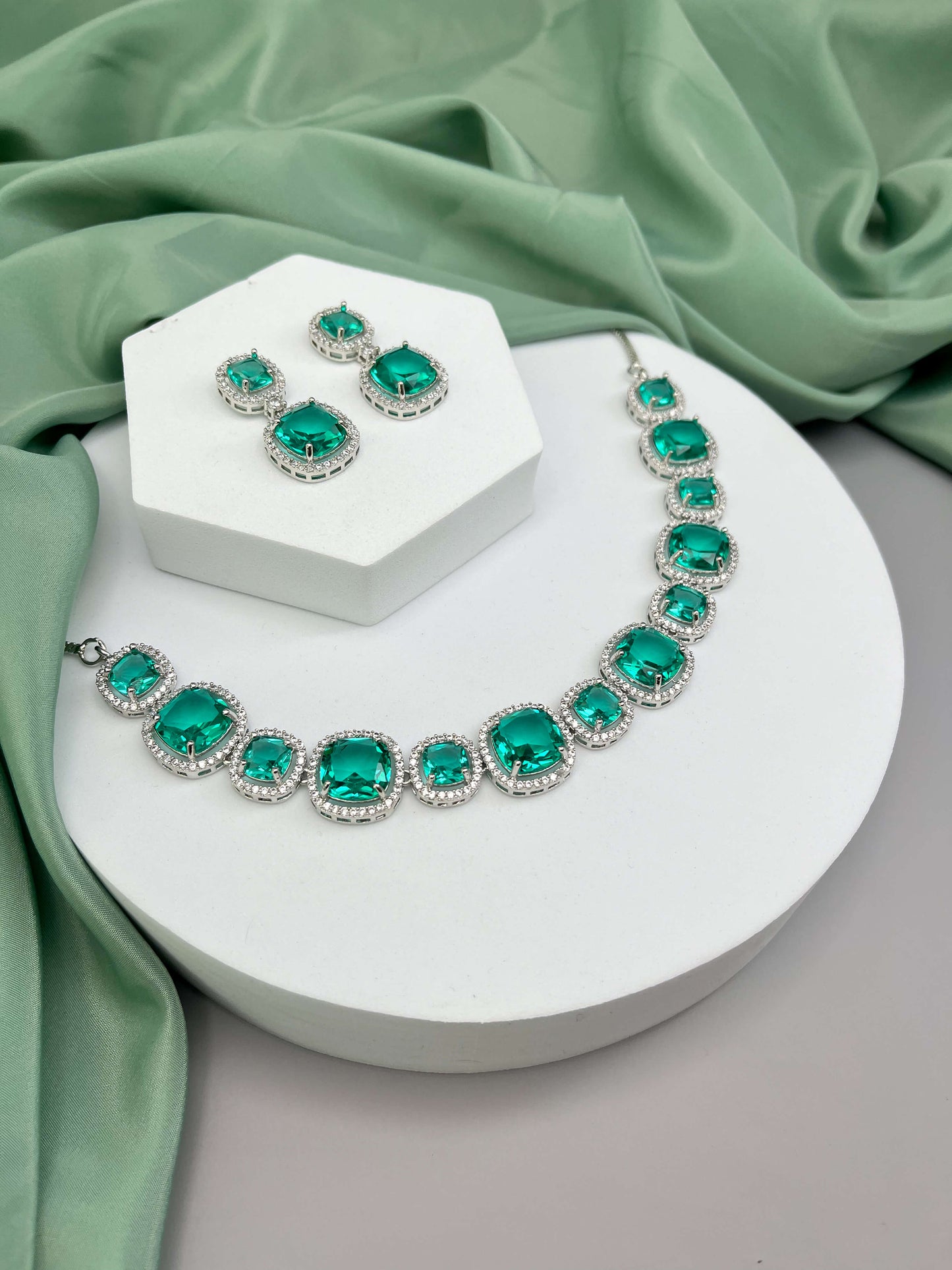 Rachel Sea Green AD Necklace Set