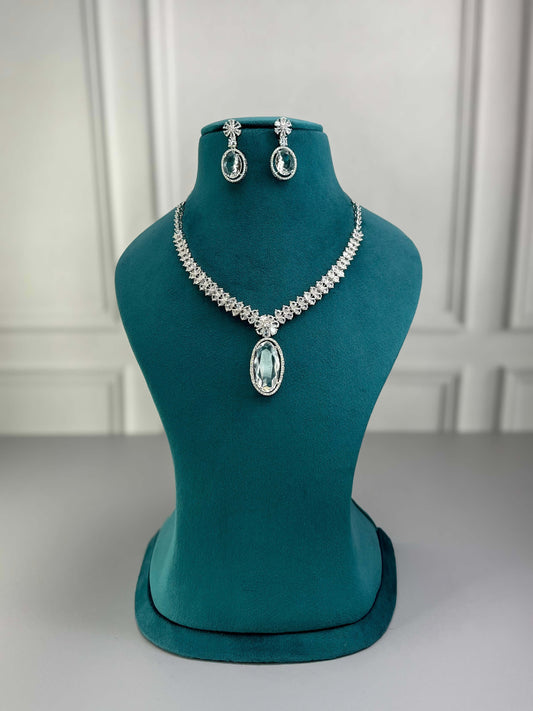 Sara Silver AD Necklace Set