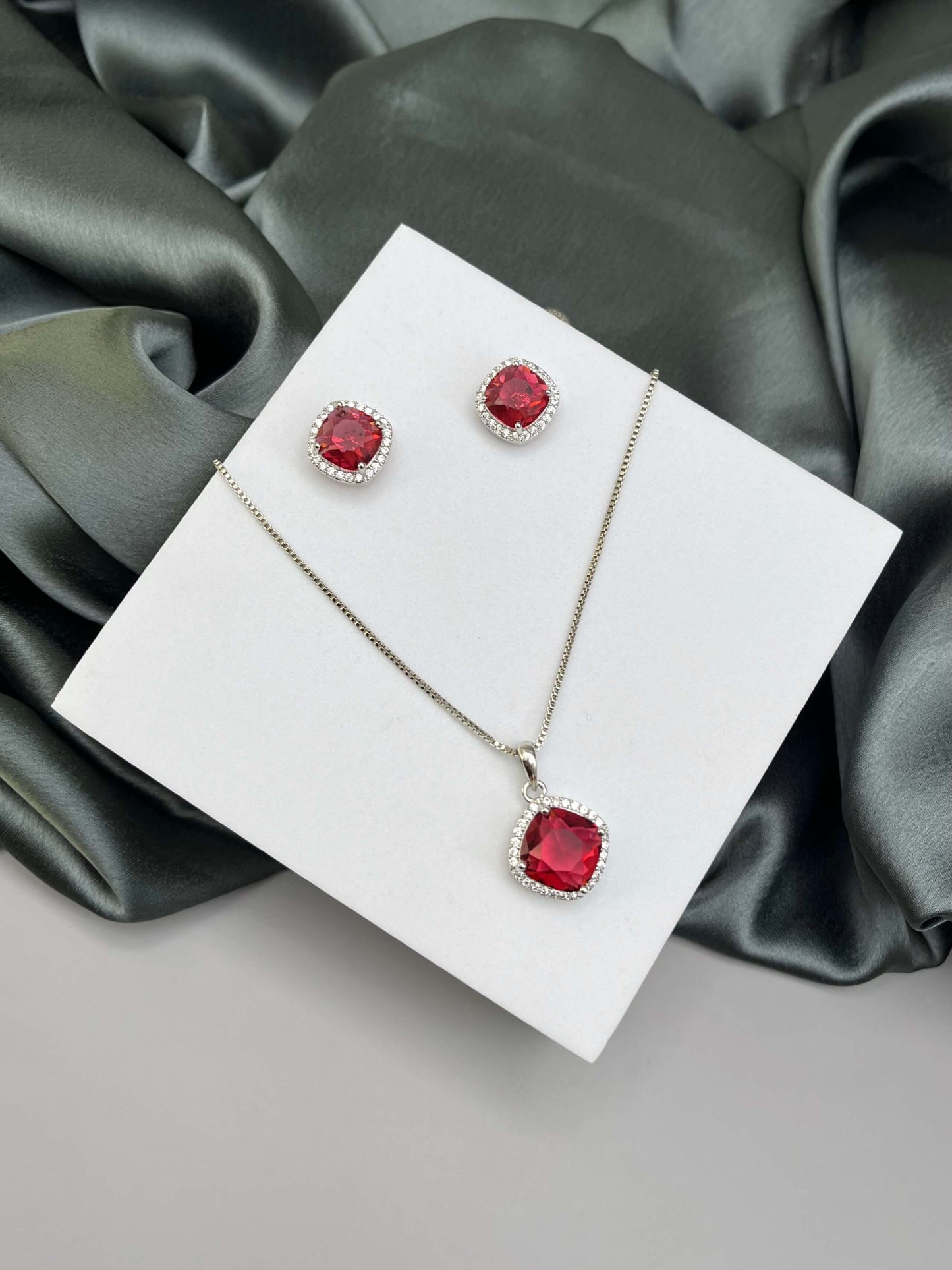 Tira Ruby Red Pendant Set