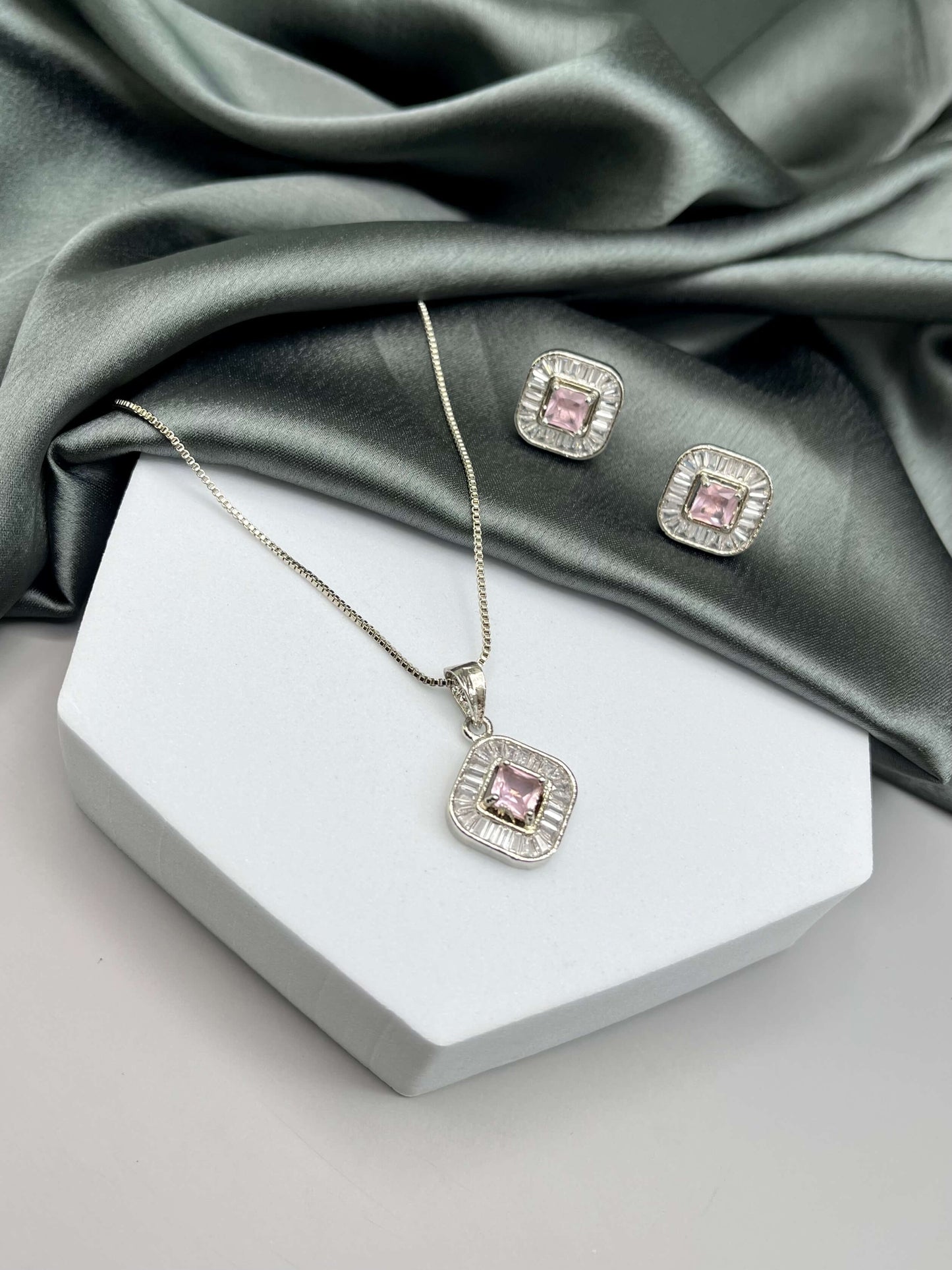 Lexi Blush Pink Pendant Set