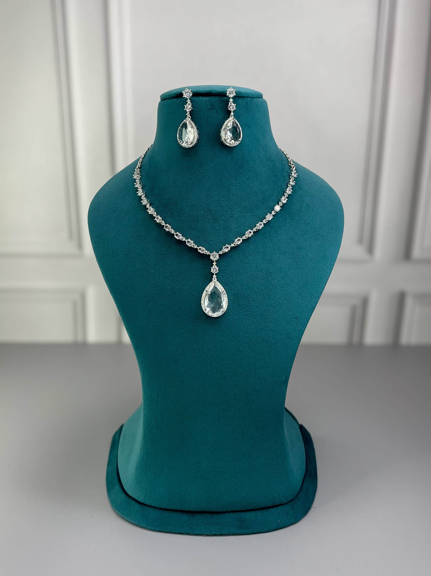 Fallon Silver AD Necklace Set