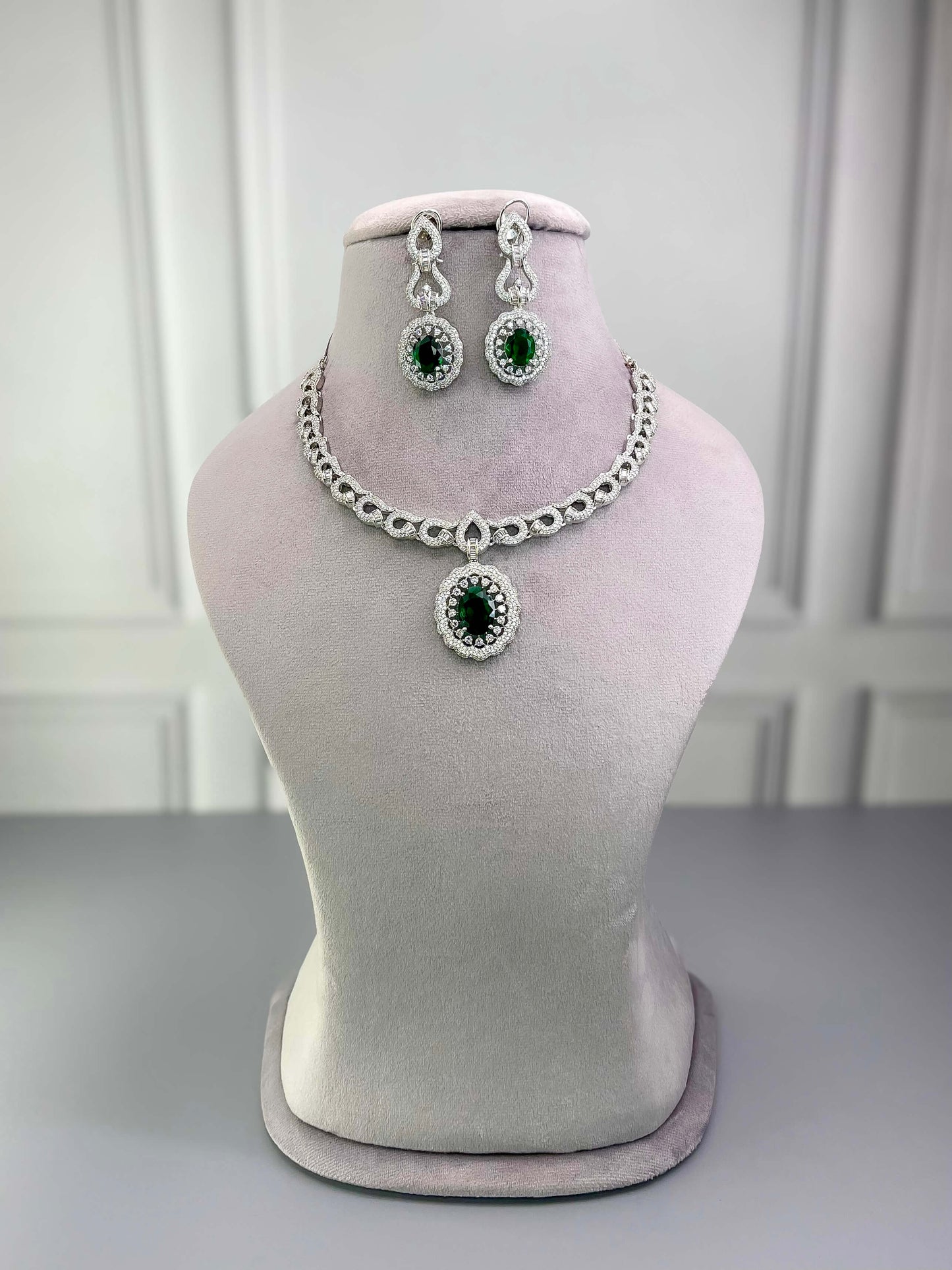 Emily Emerald Green AD Necklace Set