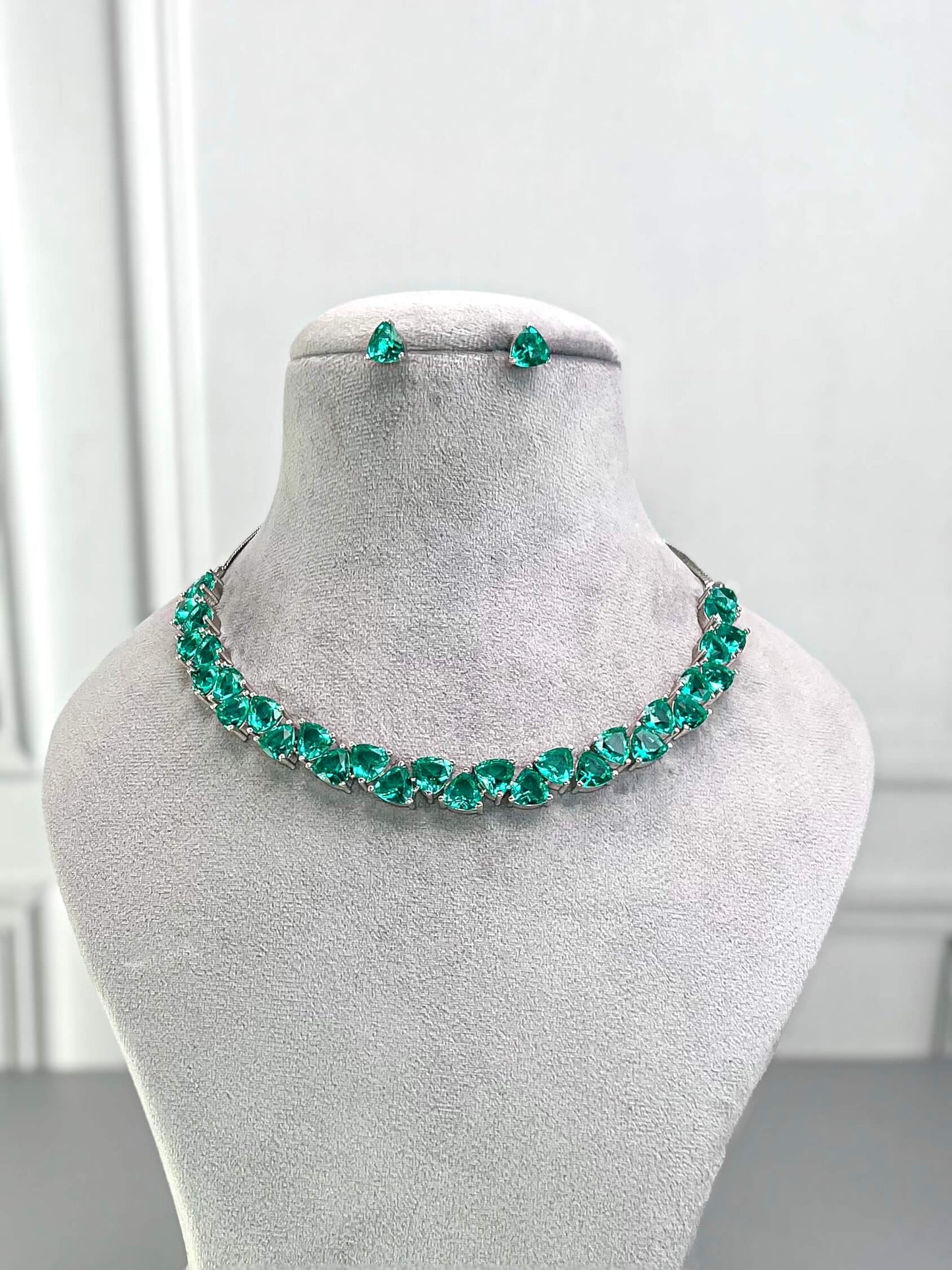 Jane Sea Green Necklace Set