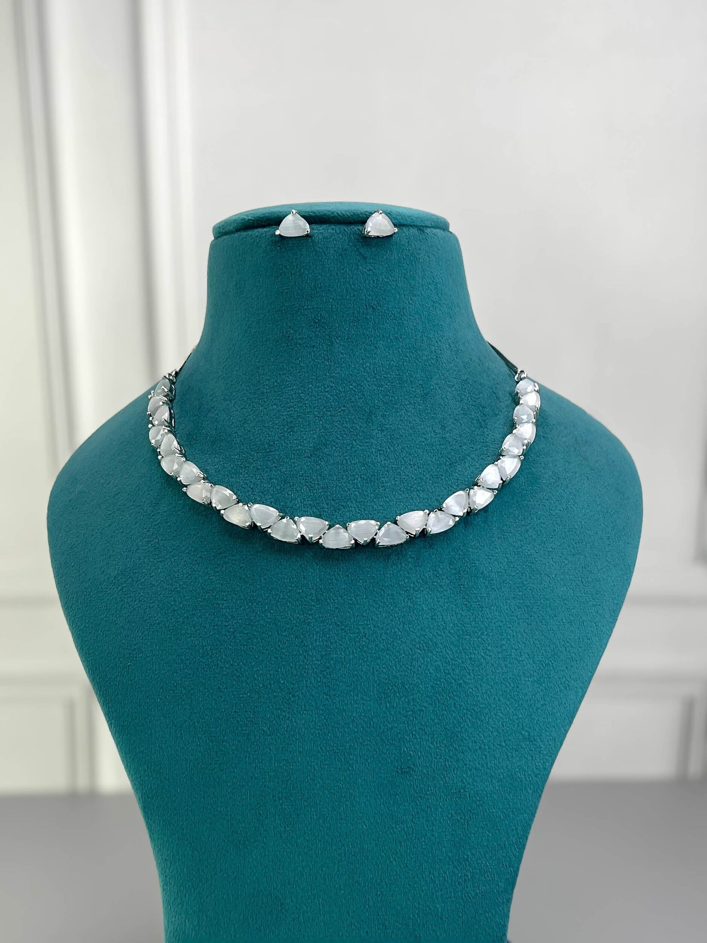 Jane Grey Necklace Set