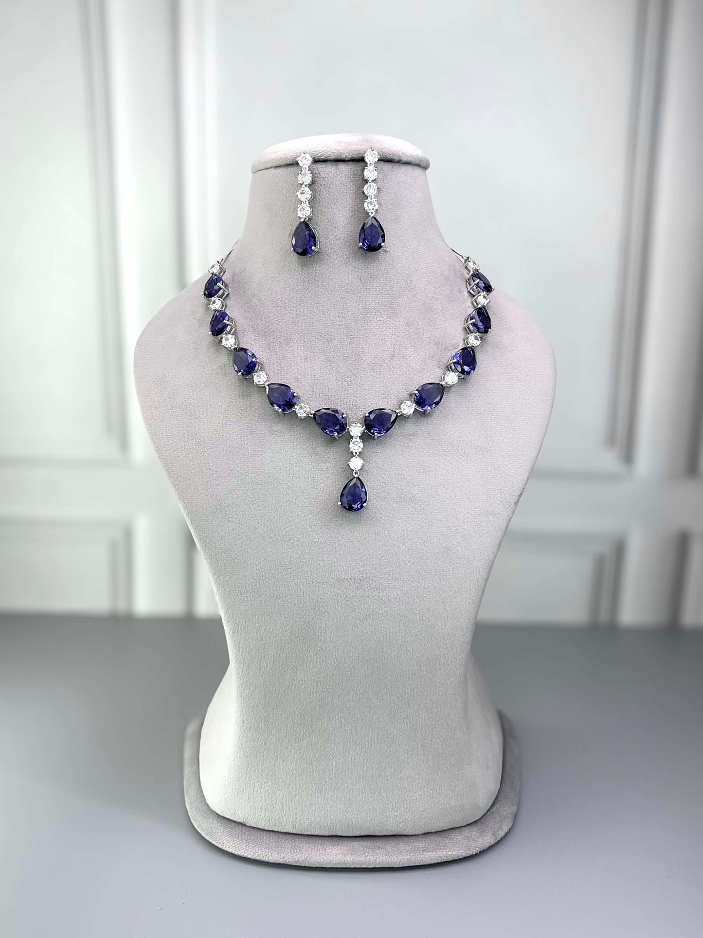 Eva Purple Necklace Set