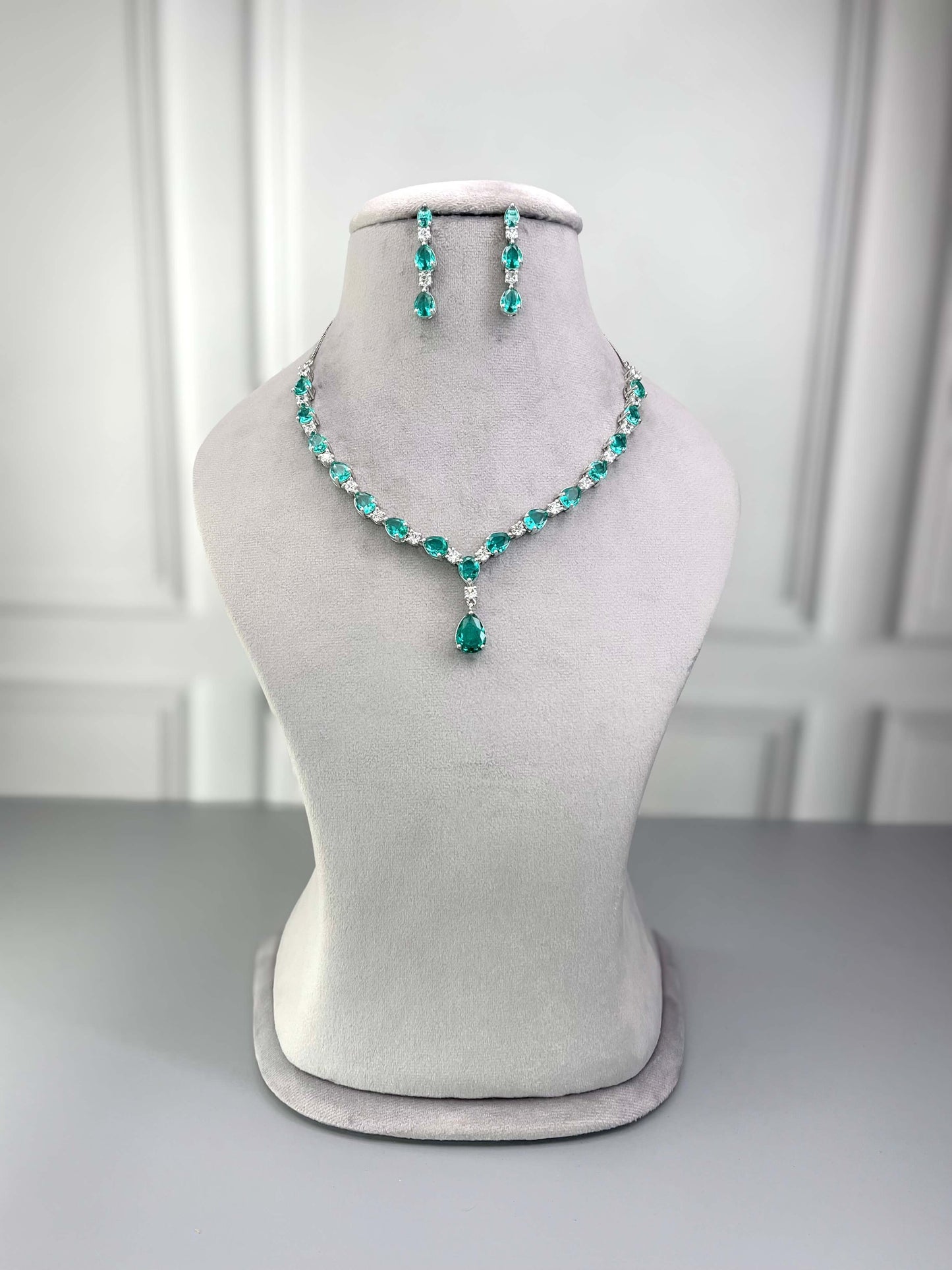 Kate Sea Green Necklace set