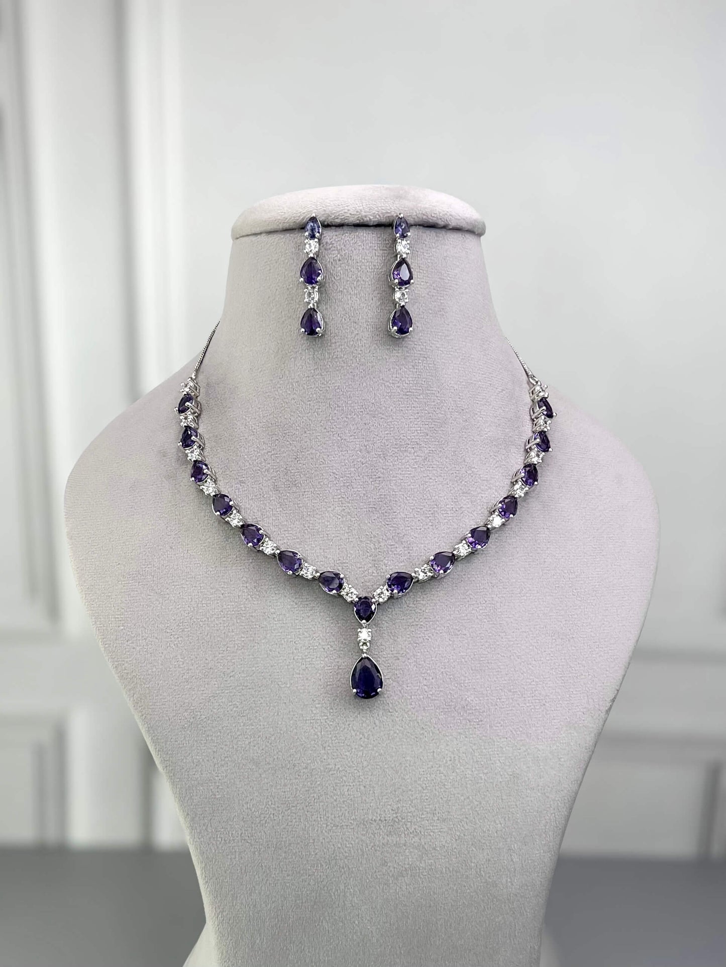 Kate Purple Necklace set