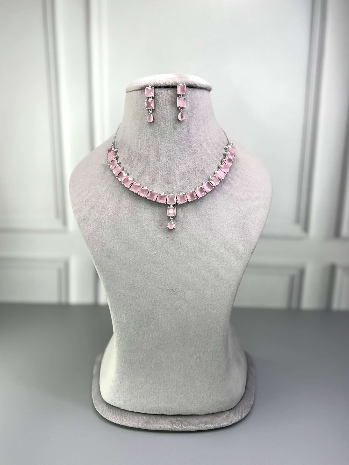 Gemma Baby Pink Necklace Set