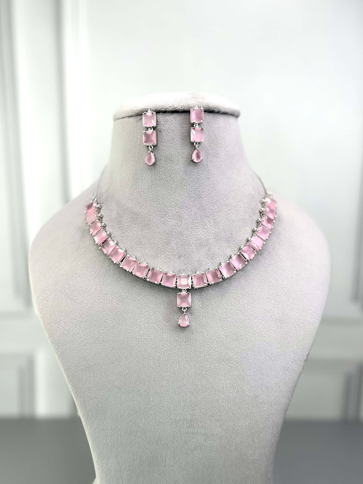 Gemma Baby Pink Necklace Set