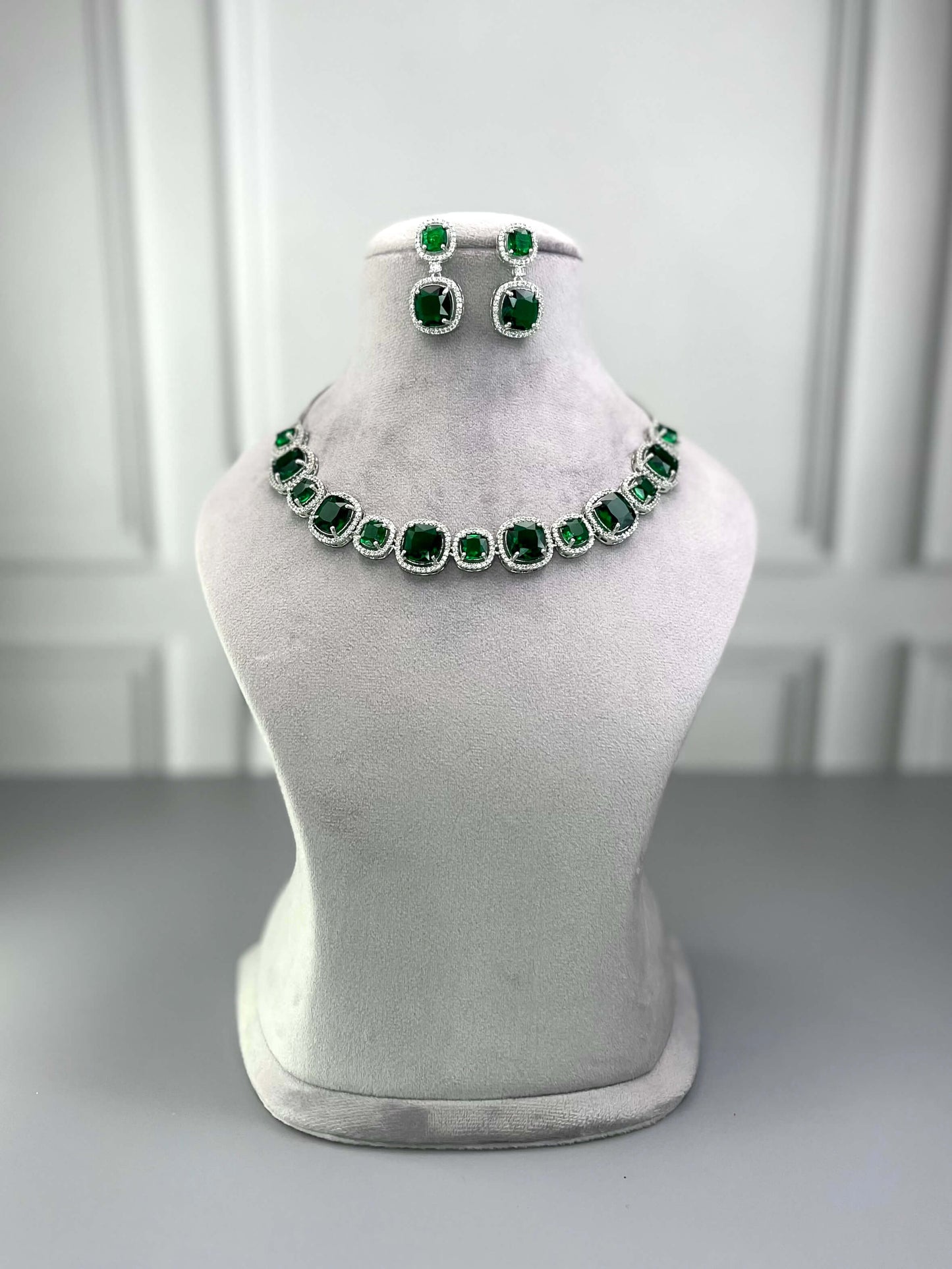 Rachel Emerald Green AD Necklace Set