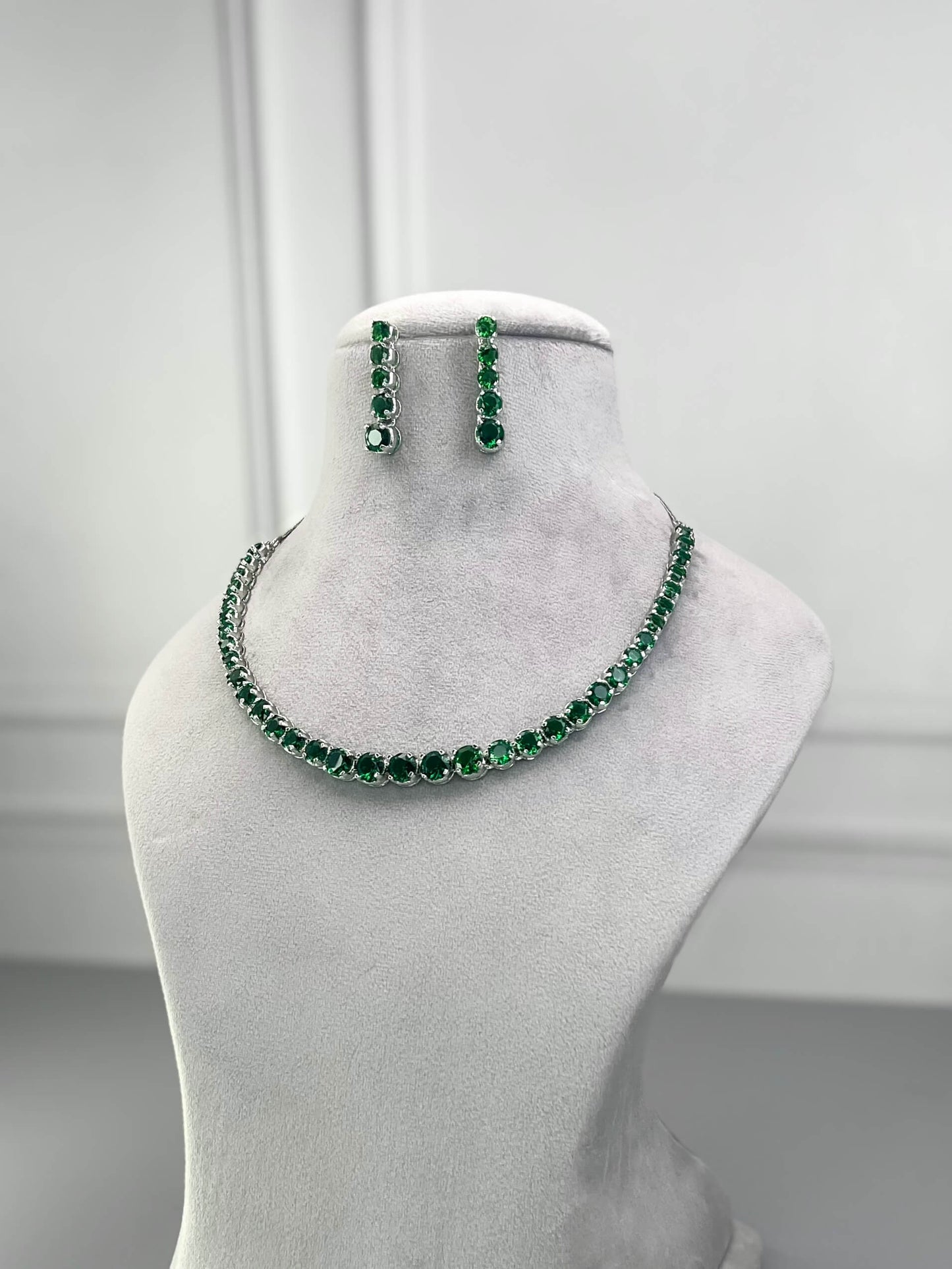 Claire Emerald Green AD Necklace Set