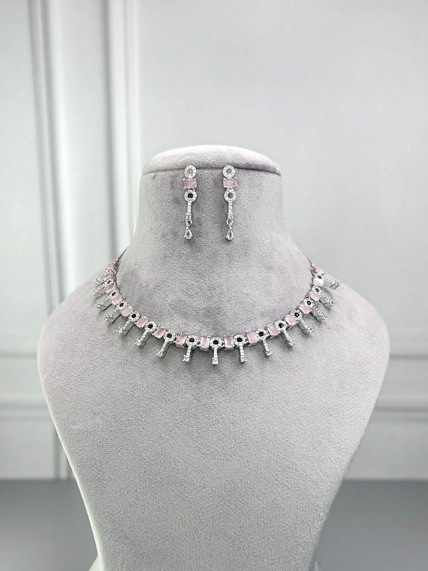 Luna Baby Pink AD Necklace Set